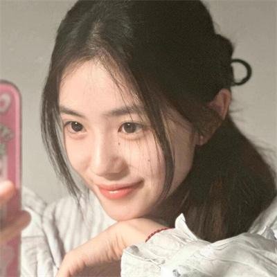 女人在家