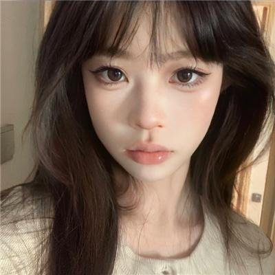 男人与婴儿